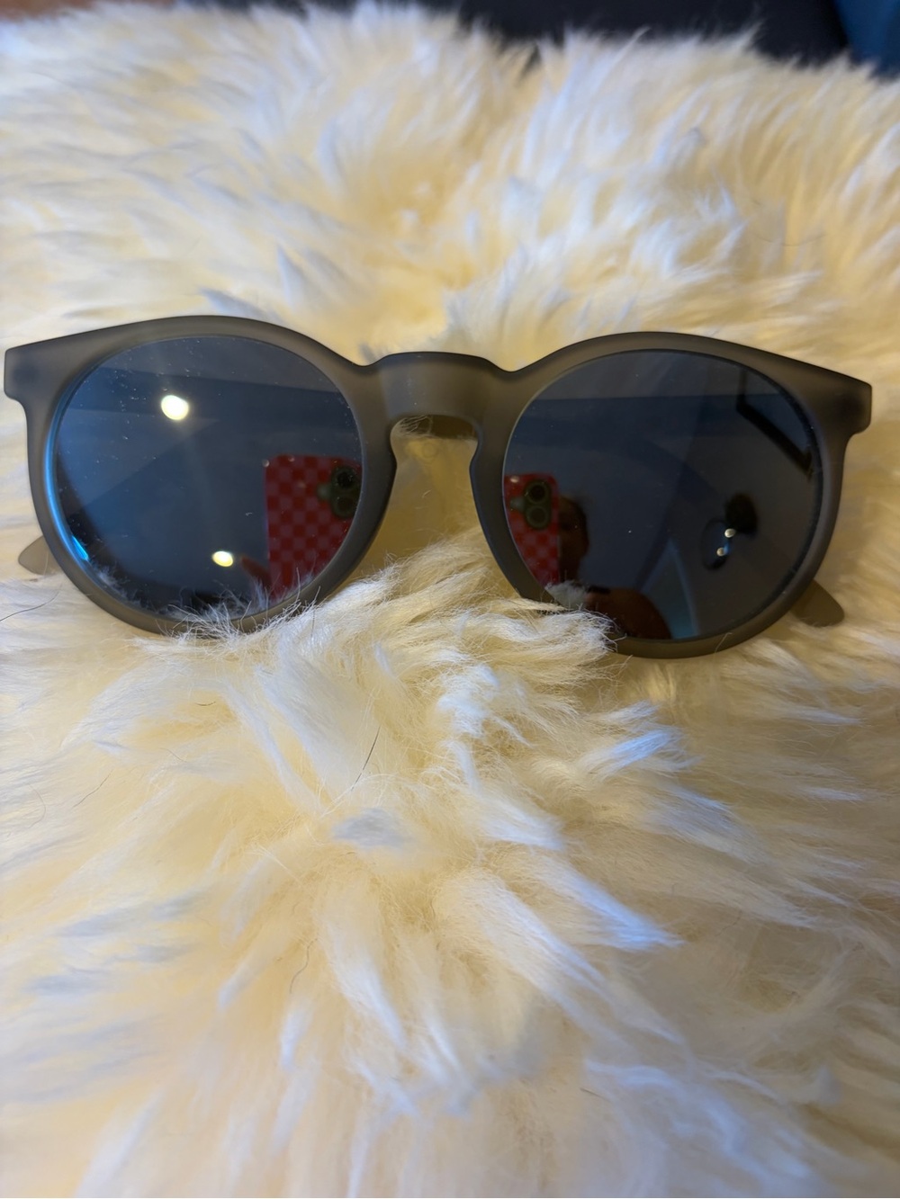 Men's Matte Black Round Sunglasses - Stylish Polarized Lenses